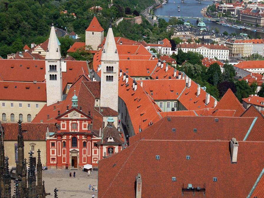Prostorný 3 pokojový apartmán s dvěma terasami Praga Esterno foto